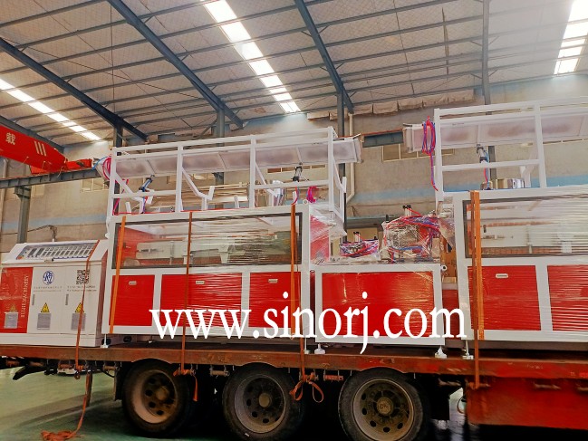 四條PVC格柵板生產(chǎn)線板車(chē)發(fā)貨中